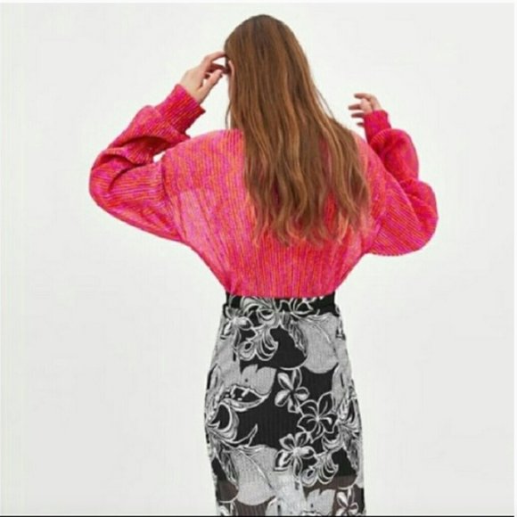 Zara Trafaluc Shimmer Metallic Crinkle Blouse in Deep Pink Size S - Picture 4 of 15